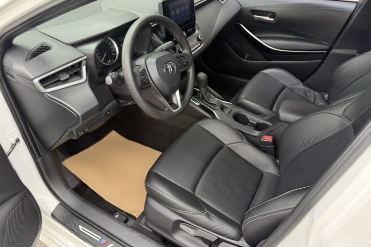 Used Toyota Levin 2022 Dual-Motor 1.8H E-CVT Leading Edition Interior 8