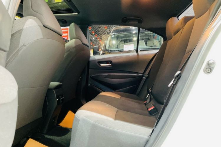 Used Toyota Levin 2022 185T CVT Luxury Edition Interior 8