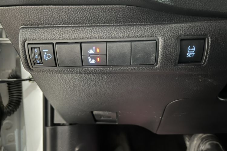 Used Toyota Levin 2022 Facelift TNGA 1.5L CVT Progressive Edition Interior 8