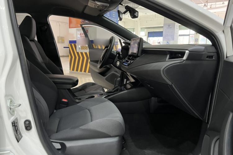 Used Toyota Levin 2022 TNGA 1.5L CVT Leading Edition Interior 9