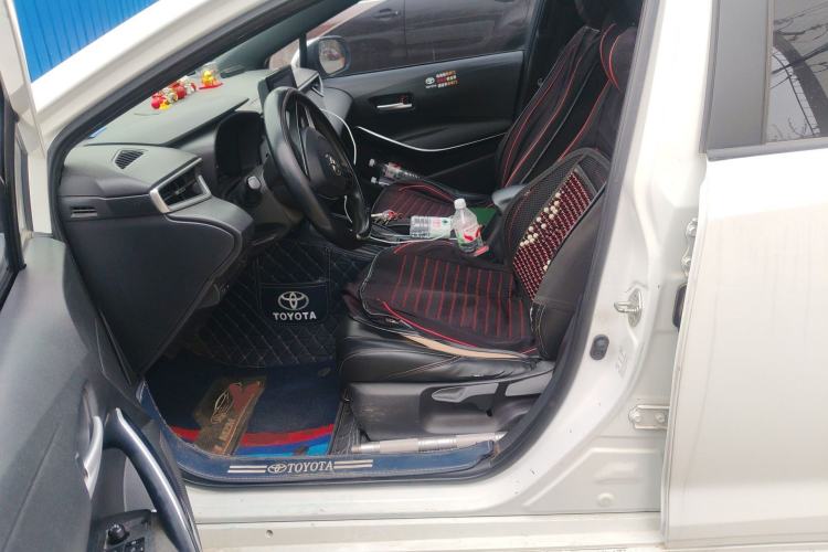 Used Toyota Levin 2022 Dual-Motor 1.8H E-CVT Progressive Edition Left Front Seat