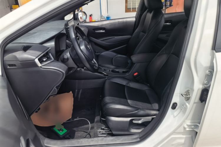 Used Toyota Levin 2022 185T CVT Luxury Edition Left Front Seat