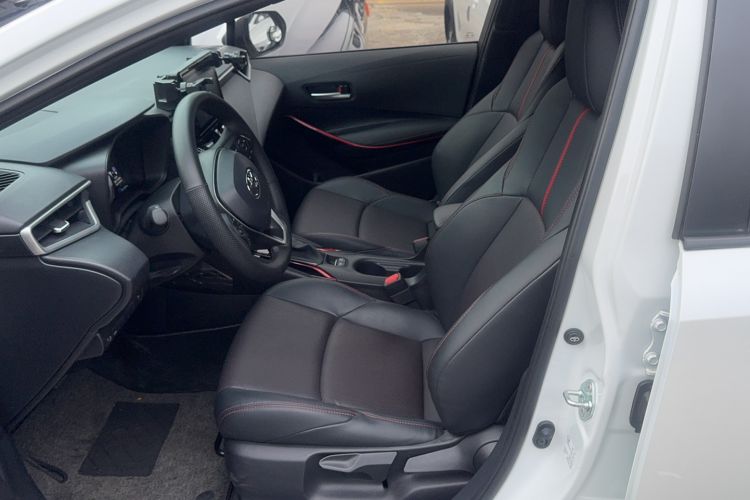 Used Toyota Levin 2022 Dual-Motor 1.8H E-CVT Sport Edition Left Front Seat