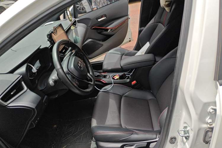 Used Toyota Levin 2022 Dual-Motor 1.8H E-CVT Sport Edition Left Front Seat