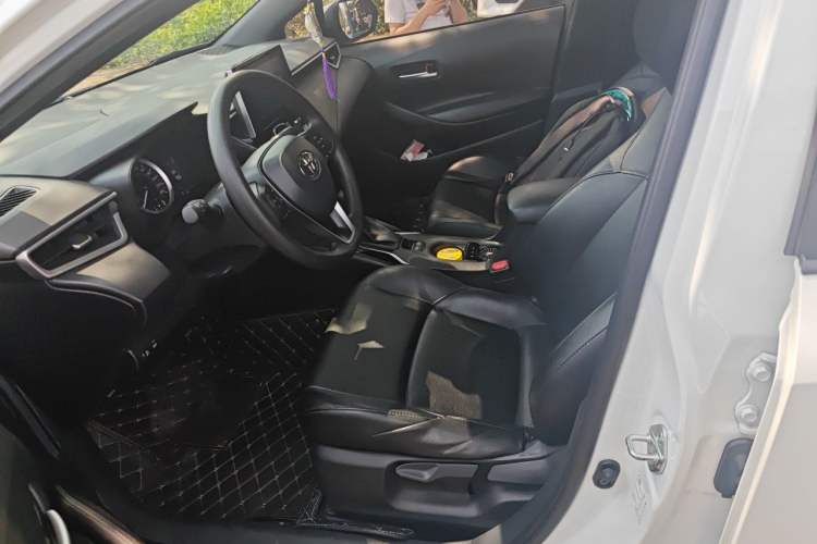 Used Toyota Levin 2022 185T CVT Luxury Edition Left Front Seat