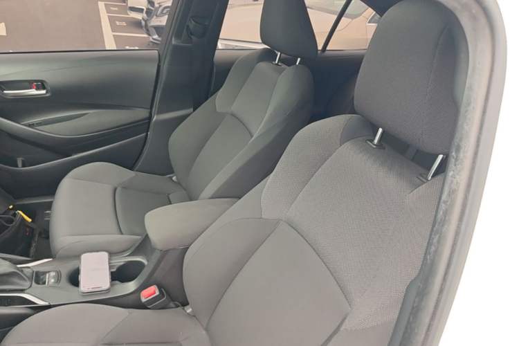 Used Toyota Levin 2022 185T CVT Luxury Edition Left Front Seat