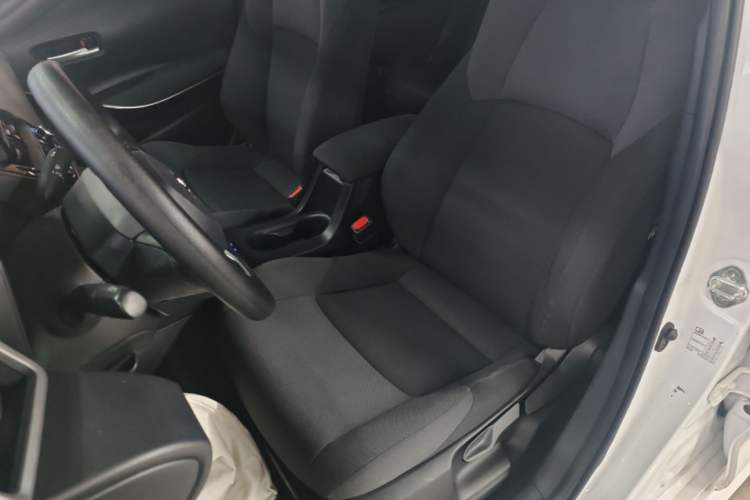 Used Toyota Levin 2022 Dual-Motor 1.8H E-CVT Progressive Edition Left Front Seat