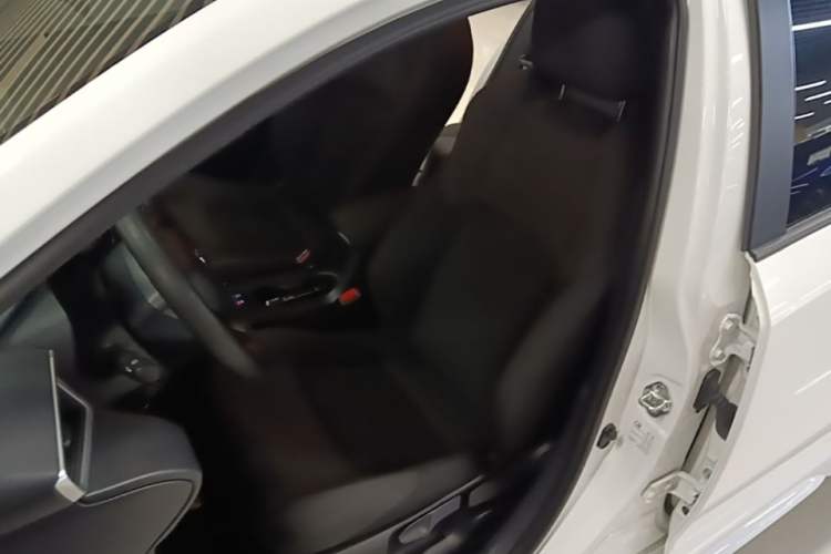 Used Toyota Levin 2022 Facelift TNGA 1.5L CVT Progressive Edition Left Front Seat