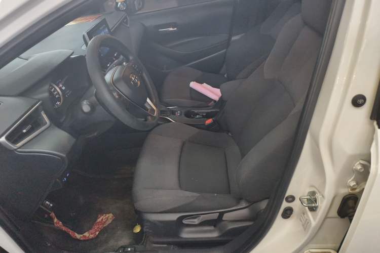 Used Toyota Levin 2022 185T CVT Luxury Edition Left Front Seat