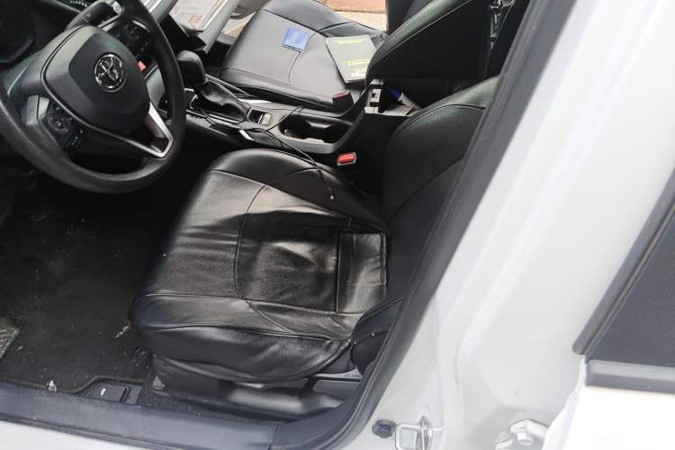 Used Toyota Levin 2022 Dual-Engine 1.8H E-CVT Luxury Edition Left Front Seat