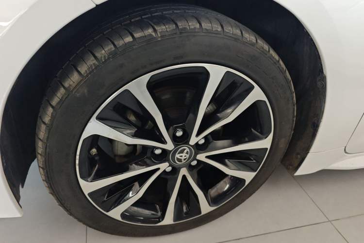 Used Toyota Levin 2022 185T CVT Sport Edition Left Front Wheel Hub