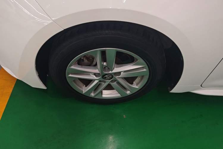 Used Toyota Levin 2022 Facelift TNGA 1.5L CVT Progressive Edition Left Front Wheel Hub