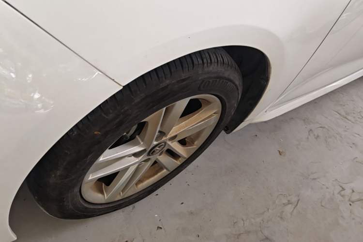 Used Toyota Levin 2022 Facelift TNGA 1.5L CVT Progressive Edition Left Front Wheel Hub