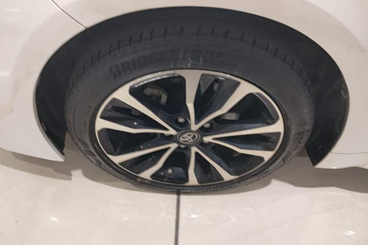 Used Toyota Levin 2022 185T CVT Sport Edition Left Front Wheel Hub