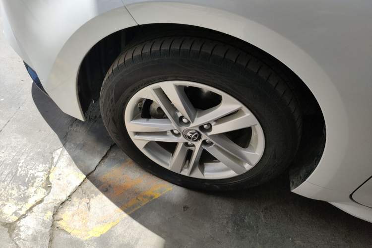 Used Toyota Levin 2022 Dual-Engine 1.8H E-CVT Luxury Edition Left Front Wheel Hub