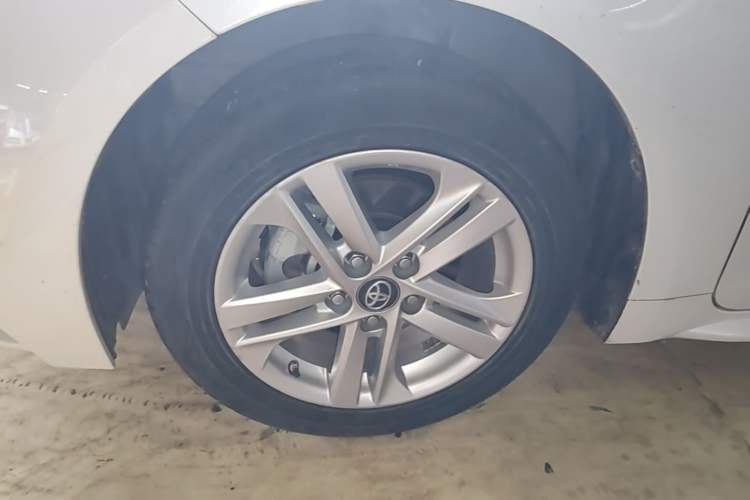 Used Toyota Levin 2022 Dual-Motor 1.8H E-CVT Leading Edition Left Front Wheel Hub