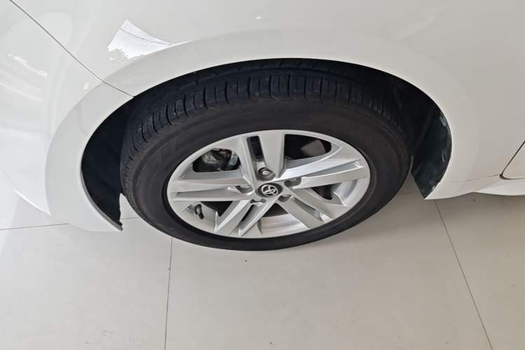 Used Toyota Levin 2022 185T CVT Luxury Edition Left Front Wheel Hub