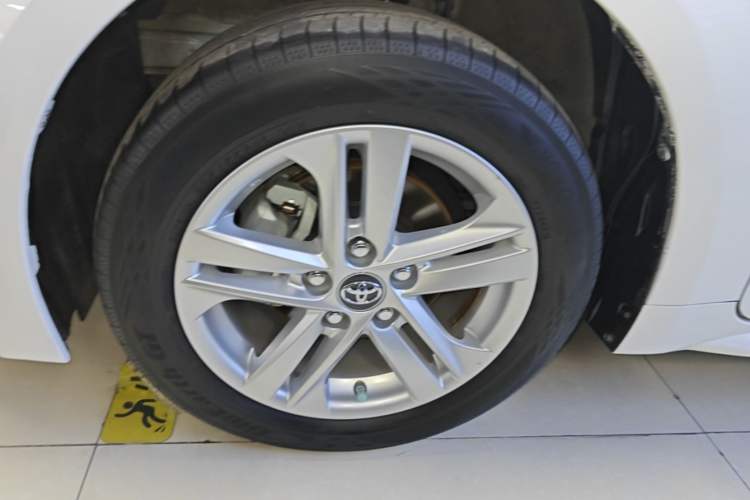 Used Toyota Levin 2022 185T CVT Luxury Edition Left Front Wheel Hub