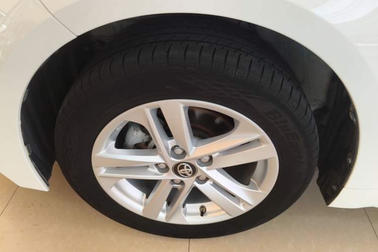 Used Toyota Levin 2022 185T CVT Luxury Edition Left Front Wheel Hub