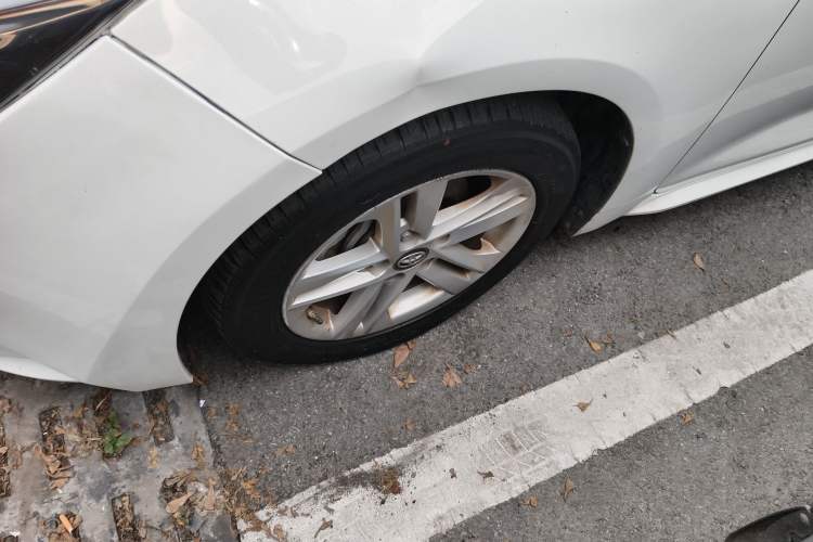 Used Toyota Levin 2022 Facelift TNGA 1.5L CVT Progressive Edition Left Front Wheel Hub