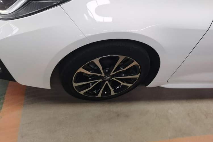 Used Toyota Levin 2022 185T CVT Sport Edition Left Front Wheel Hub