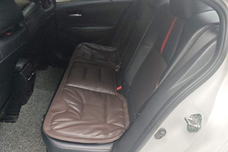 Used Toyota Levin 2022 Dual-Motor 1.8H E-CVT Sport Edition Left Rear Seat