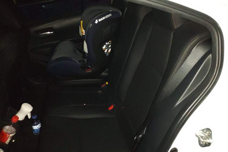 Used Toyota Levin 2022 Dual-Engine 1.8H E-CVT Luxury Edition Left Rear Seat