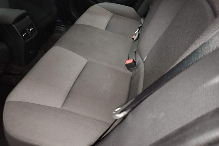 Used Toyota Levin 2022 Dual-Engine 1.8H E-CVT Luxury Edition Left Rear Seat
