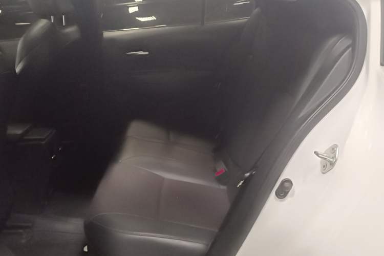 Used Toyota Levin 2022 Dual-Motor 1.8H E-CVT Sport Edition Left Rear Seat