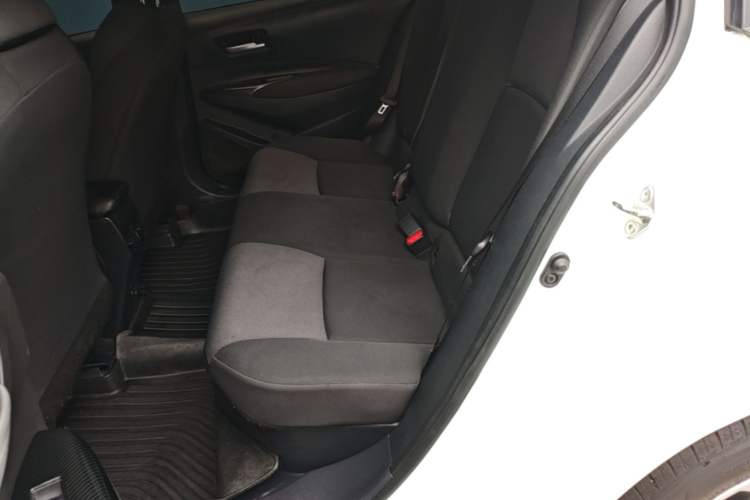 Used Toyota Levin 2022 Dual-Motor 1.8H E-CVT Leading Edition Left Rear Seat