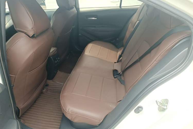 Used Toyota Levin 2022 Dual-Motor 1.8H E-CVT Leading Edition Left Rear Seat