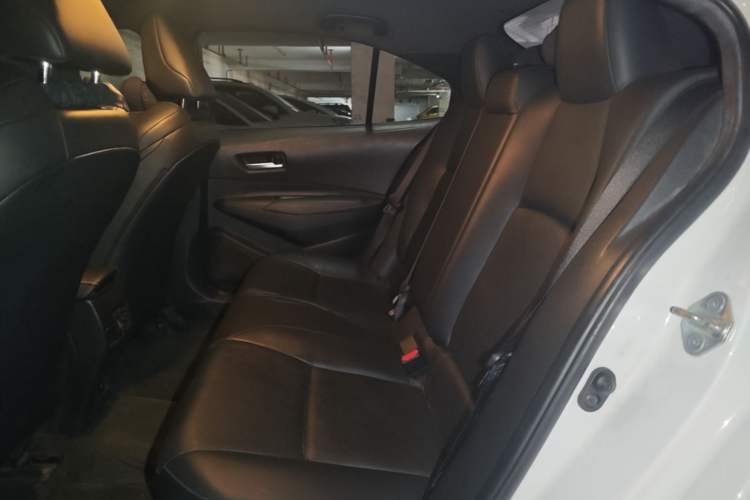 Used Toyota Levin 2022 Dual-Motor 1.8H E-CVT Leading Edition Left Rear Seat