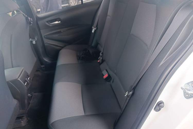 Used Toyota Levin 2022 Dual-Engine 1.8H E-CVT Luxury Edition Left Rear Seat