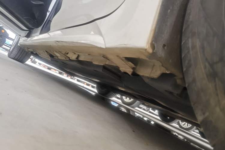 Used Toyota Levin 2022 Facelift TNGA 1.5L CVT Progressive Edition Left Side Sill