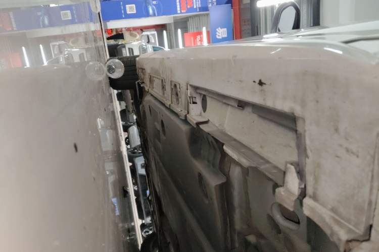 Used Toyota Levin 2022 Facelift TNGA 1.5L CVT Progressive Edition Left Side Sill