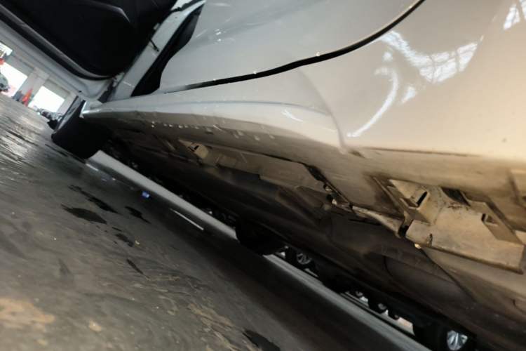 Used Toyota Levin 2022 Dual-Engine 1.8H E-CVT Luxury Edition Left Side Sill