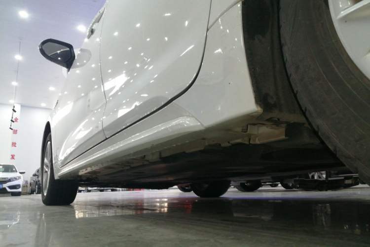 Used Toyota Levin 2022 Dual-Motor 1.8H E-CVT Progressive Edition Left Side Sill