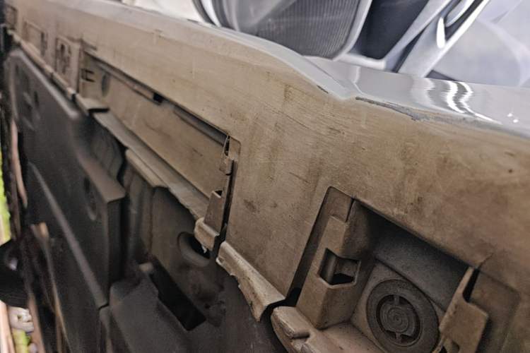 Used Toyota Levin 2022 Facelift TNGA 1.5L CVT Progressive Edition Left Side Sill