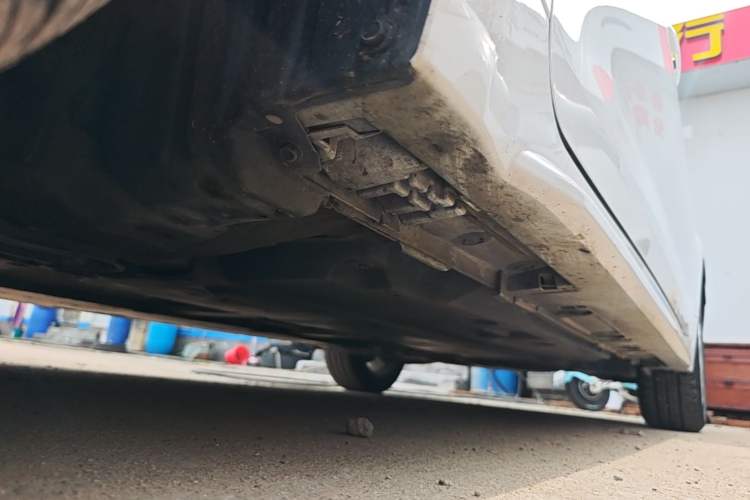 Used Toyota Levin 2022 Dual-Engine 1.8H E-CVT Luxury Edition Left Side Sill