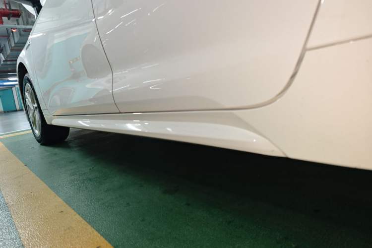 Used Toyota Levin 2022 Dual-Motor 1.8H E-CVT Progressive Edition Left Side Sill