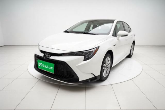 Ojetý Toyota Levin 2022 Dual-Motor 1.8H E-CVT Leading Edition