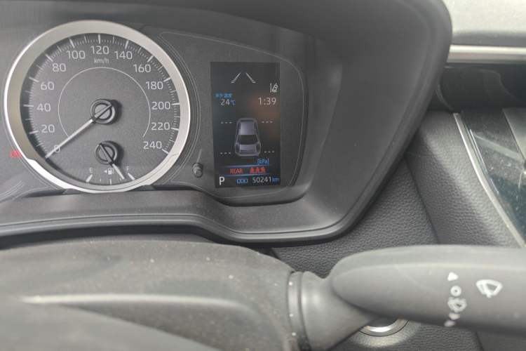 Used Toyota Levin 2022 185T CVT Luxury Edition Odometer Close Up