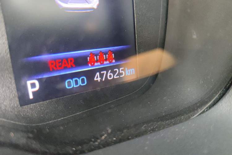 Used Toyota Levin 2022 185T CVT Luxury Edition Odometer Close Up