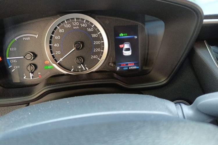 Used Toyota Levin 2022 Dual-Motor 1.8H E-CVT Leading Edition Odometer Close Up