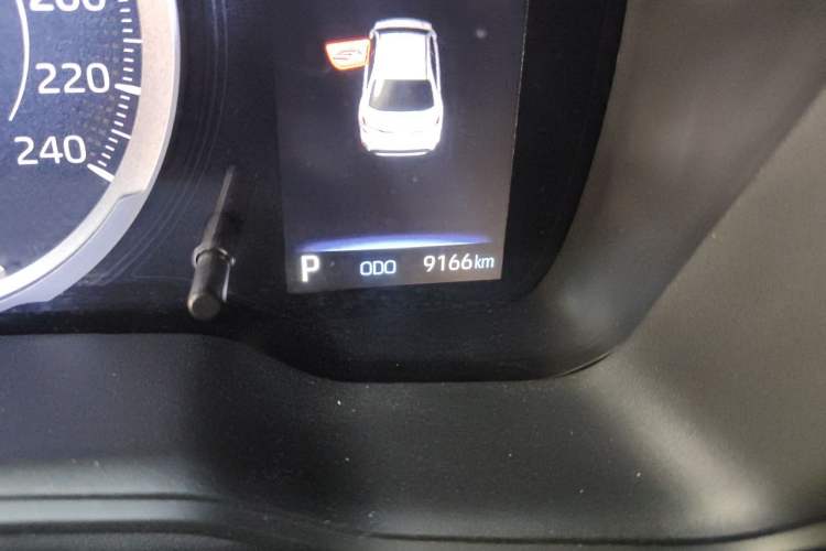 Used Toyota Levin 2022 185T CVT Luxury Edition Odometer Close Up