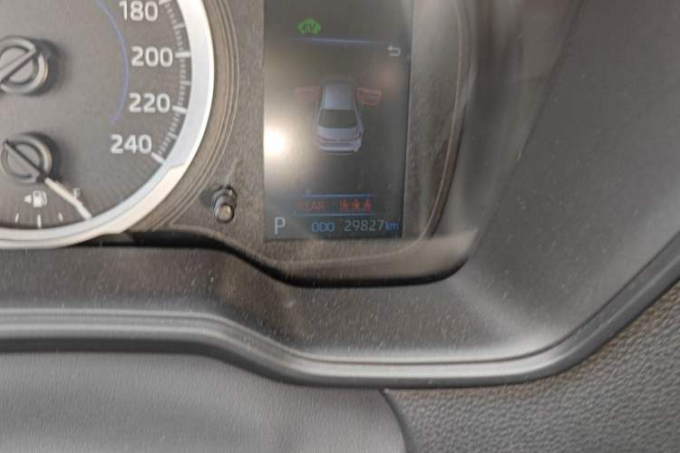 Used Toyota Levin 2022 Dual-Motor 1.8H E-CVT Sport Edition Odometer Close Up
