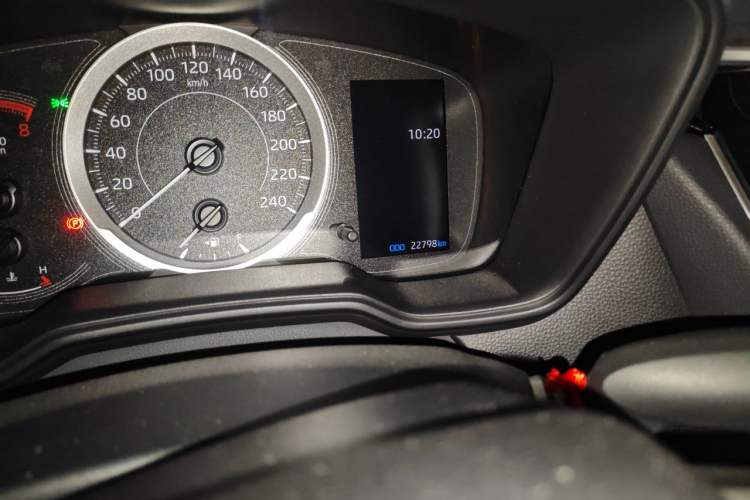Used Toyota Levin 2022 185T CVT Luxury Edition Odometer Close Up