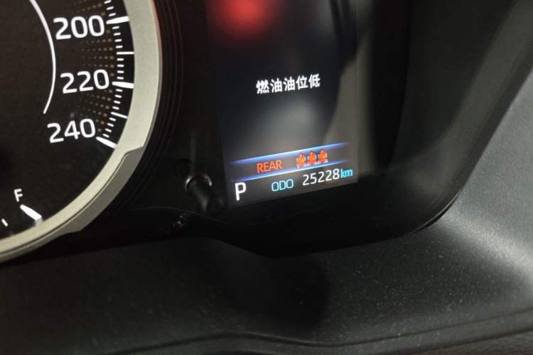 Used Toyota Levin 2022 185T CVT Sport Edition Odometer Close Up