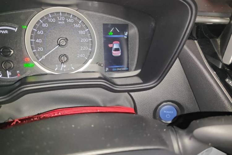 Used Toyota Levin 2022 Dual-Engine 1.8H E-CVT Luxury Edition Odometer Close Up