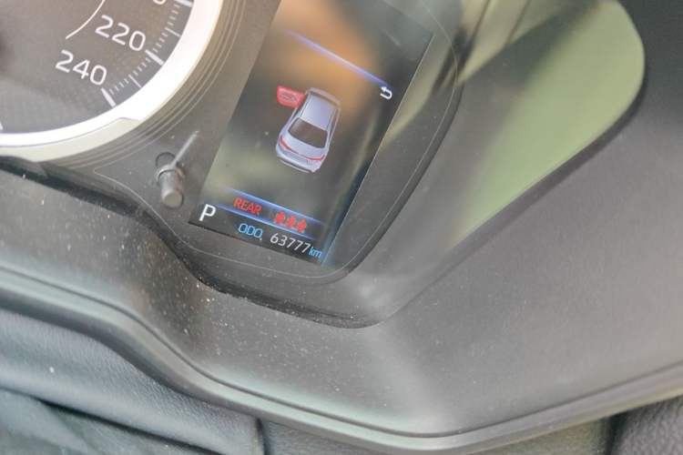 Used Toyota Levin 2022 185T CVT Sport Edition Odometer Close Up
